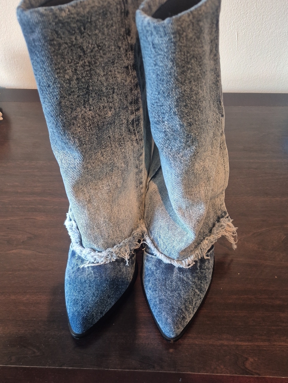 Steve Madden Acid-Wash Blue Denim Boot-Cut Jeans